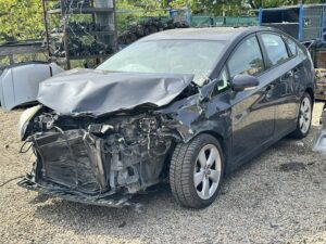 2026.04.28 Toyota Prius 3 1.8 HYBRID